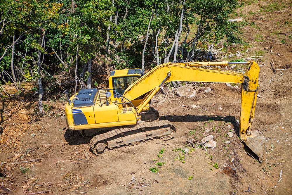 The Benefits of Using Modern Technology in Land Clearing Services