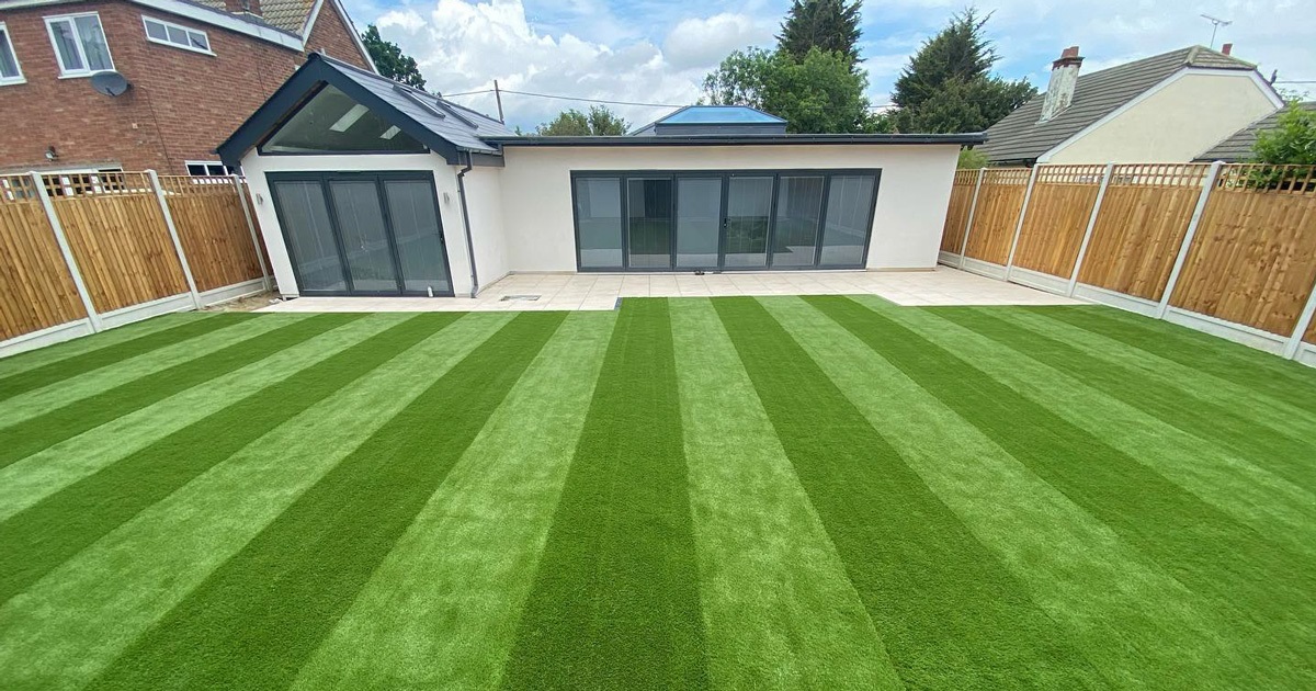 Artificial Grass Installation in Essex: A Comprehensive Guide for Homeowners