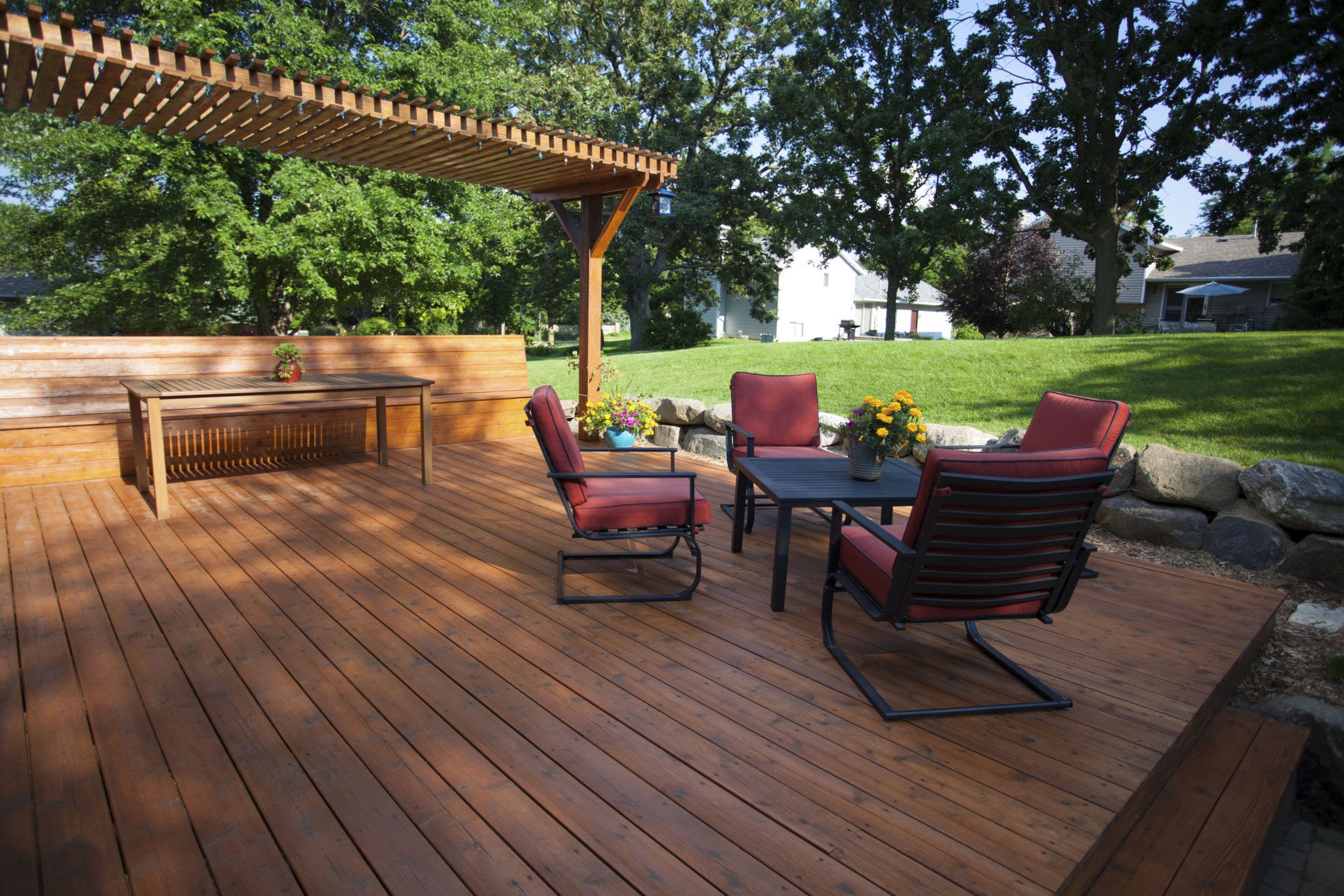 Compare Multiple Quotes to Find the Best Deck Company for Your Project 