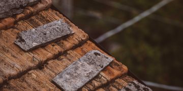 Understanding asbestos lung cancer latency